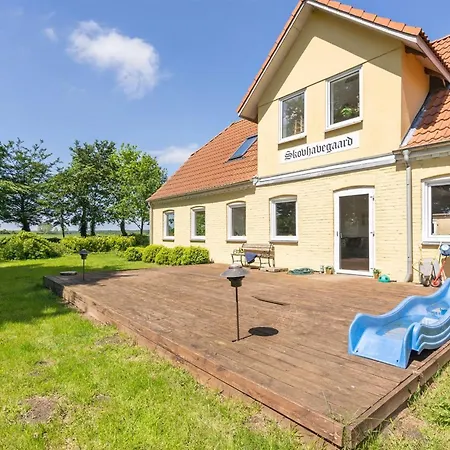 Holiday home Rouwen - 1km From The Sea By Interhome